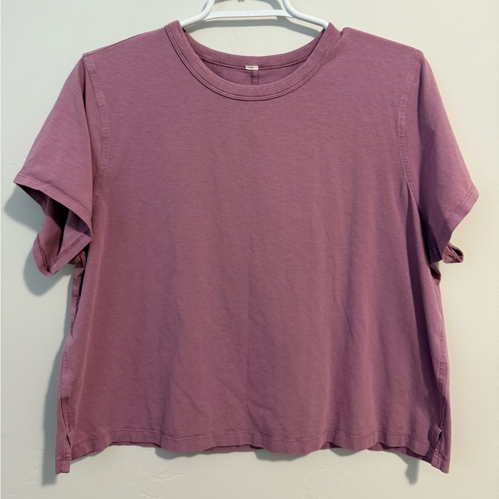 Lululemon Cropped Relaxed-Fit T-Shirt